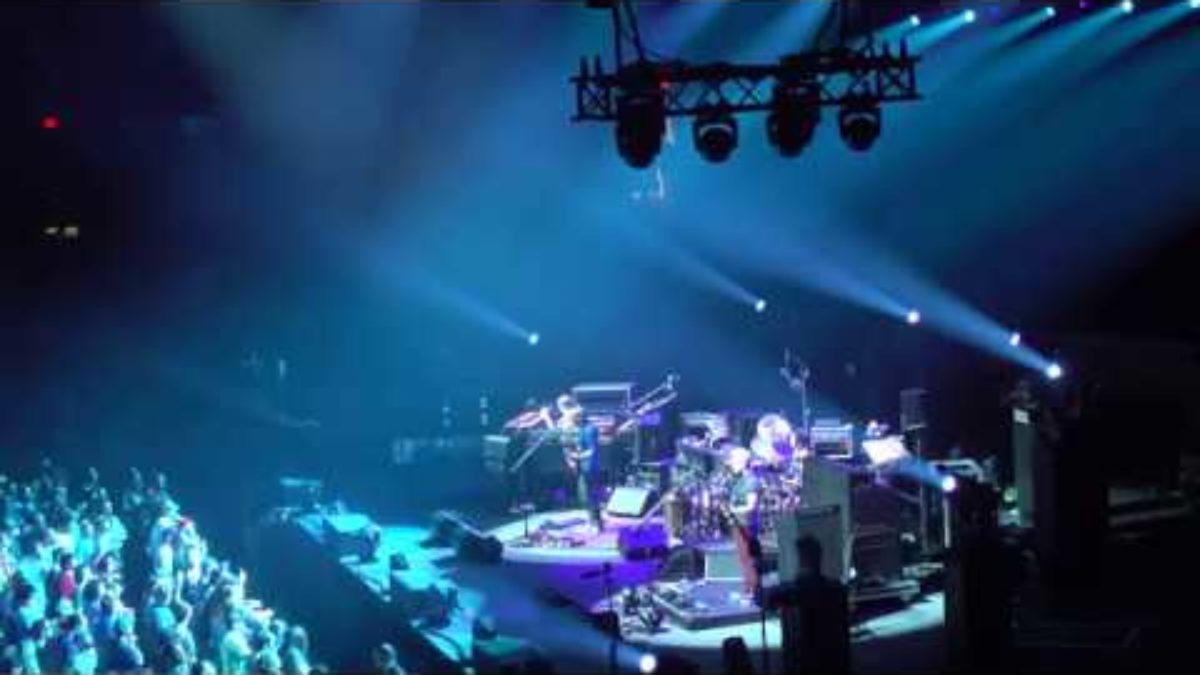 PHISH : Shade : {4K Ultra HD} : Allstate Arena : Rosemont, IL : 10/28/2018