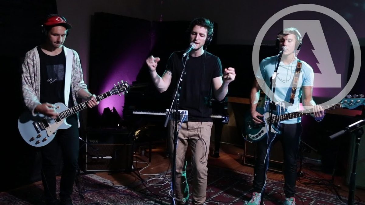 PUBLIC - Heartbeating | Audiotree Live