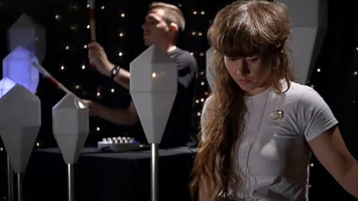 Purity Ring - Bodyache (Live on KEXP)