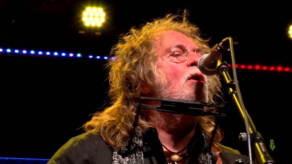 Ray Wylie Hubbard - Drunken Poet’s Dream (eTown webisode #921)