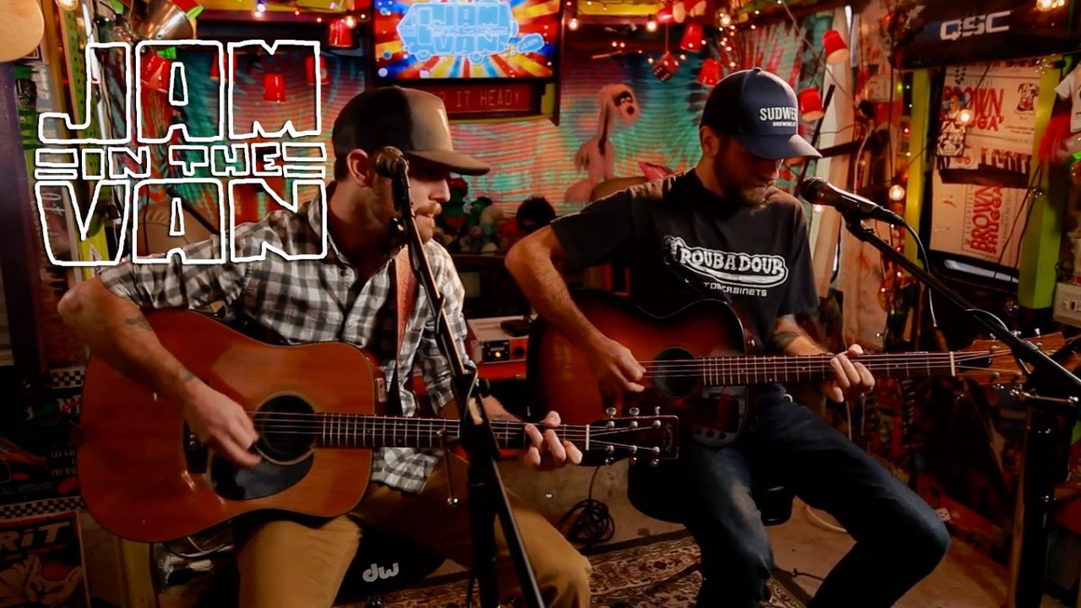 THE BROTHERS REED - "Crazy Hippie"  (Live from JITV HQ in Los Angeles, CA 2017) #JAMINTHEVAN