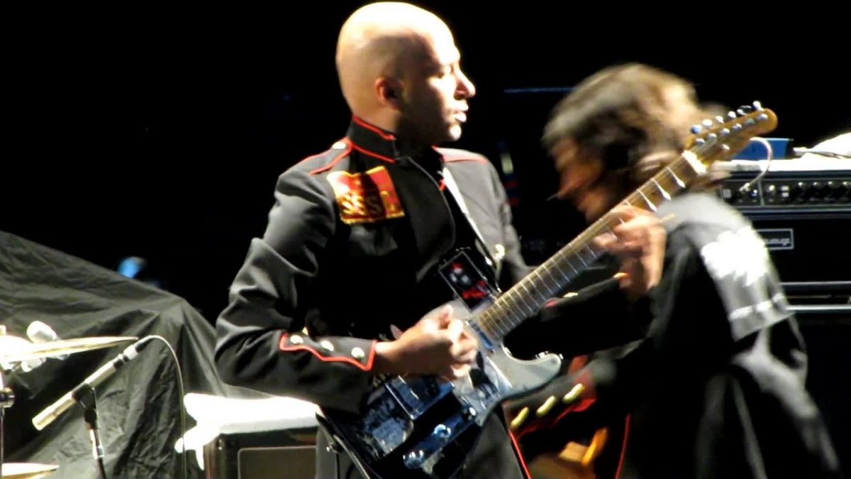 Street Sweeper Social Club: Paper Planes (M.I.A.) [HD] 2009-06-03 - Mansfield, MA