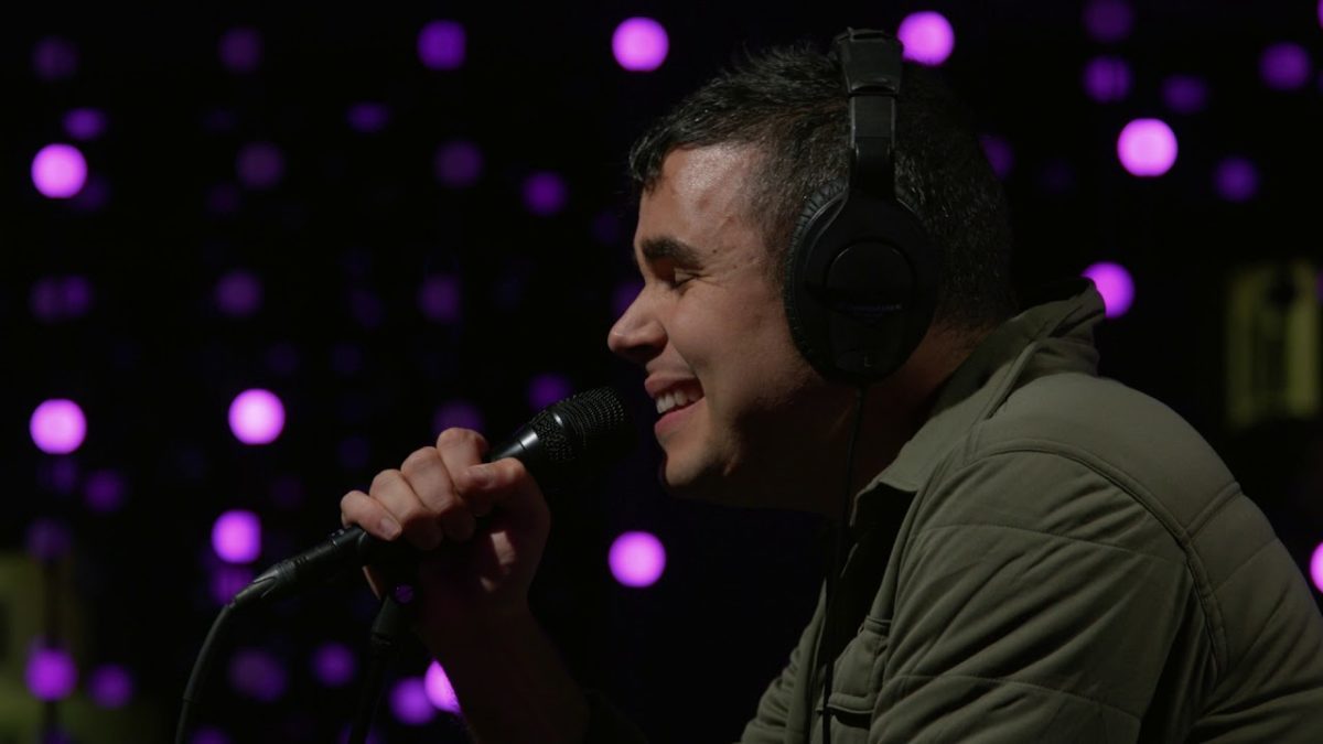 Rostam - Don't Let It Get To You (Live on KEXP)