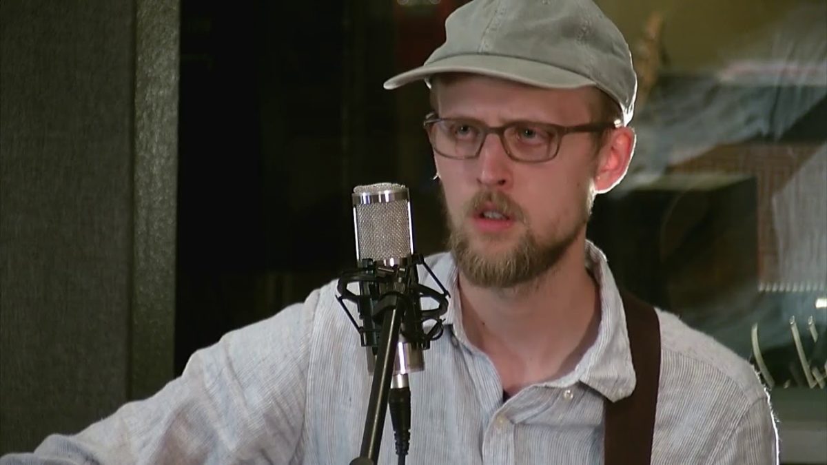 Sam Moss - Flowers - Daytrotter Session - 7/19/2018