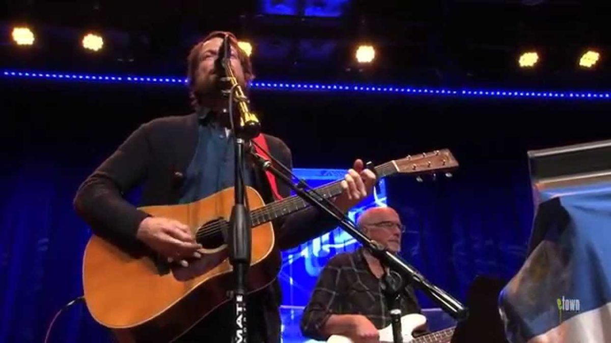 Sea Wolf - "You're A Wolf" (eTown webisode #627)