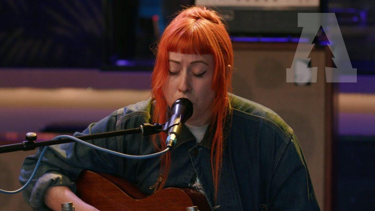 Shannon Lay - Moon's Detriment | Audiotree Live