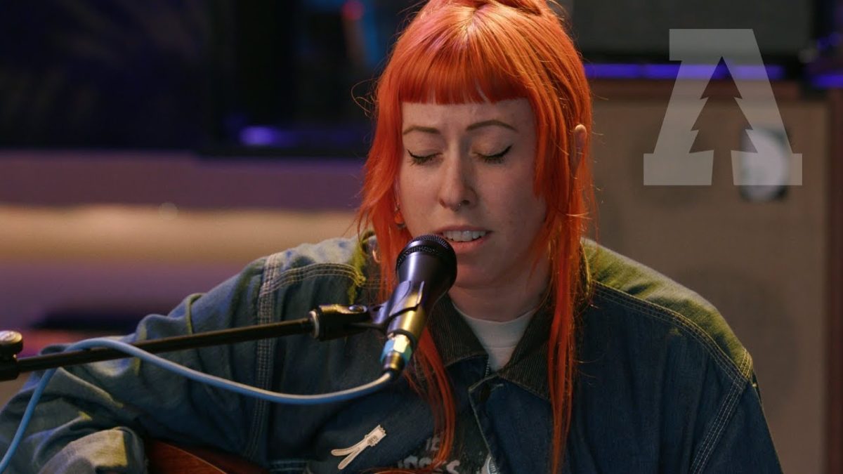 Shannon Lay - November | Audiotree Live