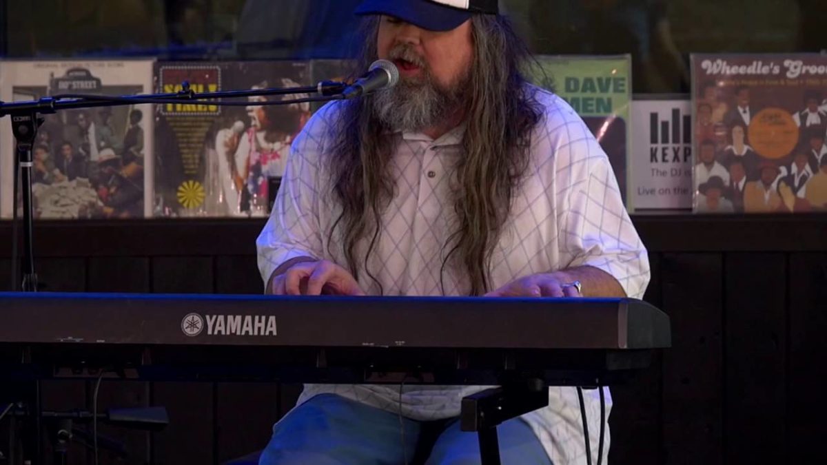 Shawn Smith - The Day Brings (Live on KEXP)