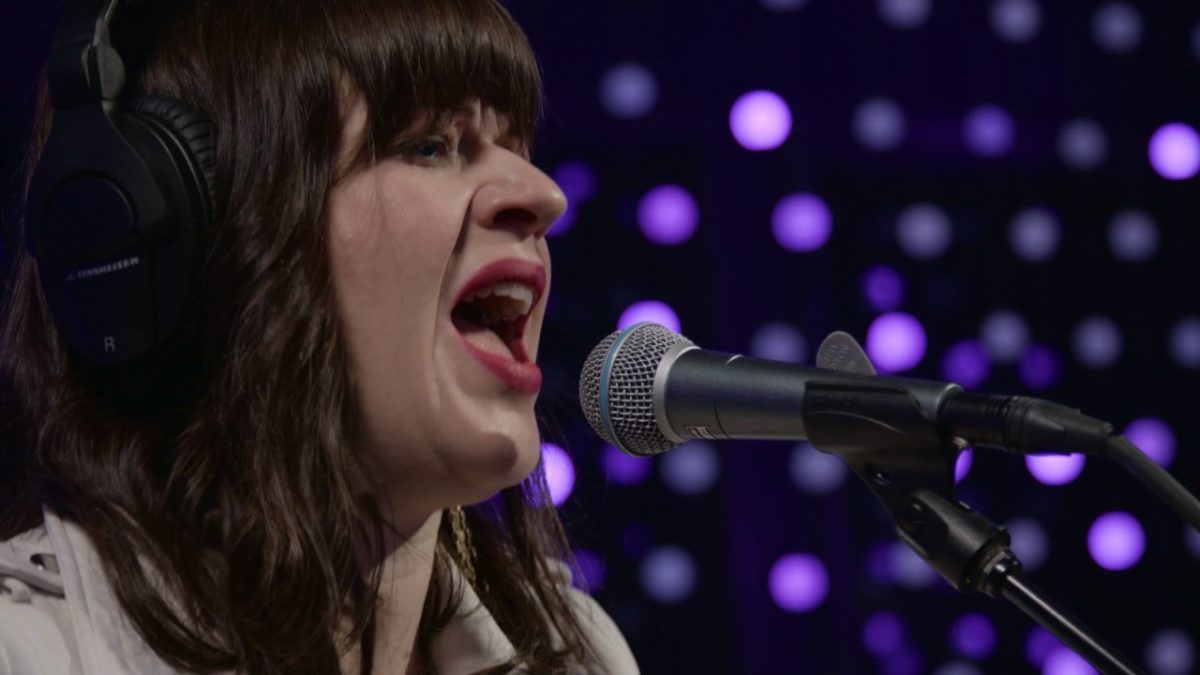Shelby Earl - The Vapors (Live on KEXP)