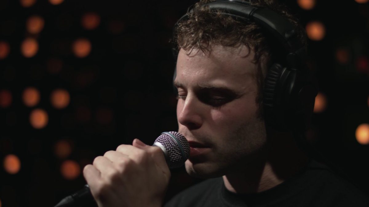 Shy Girls - Trivial Motion (Live on KEXP)
