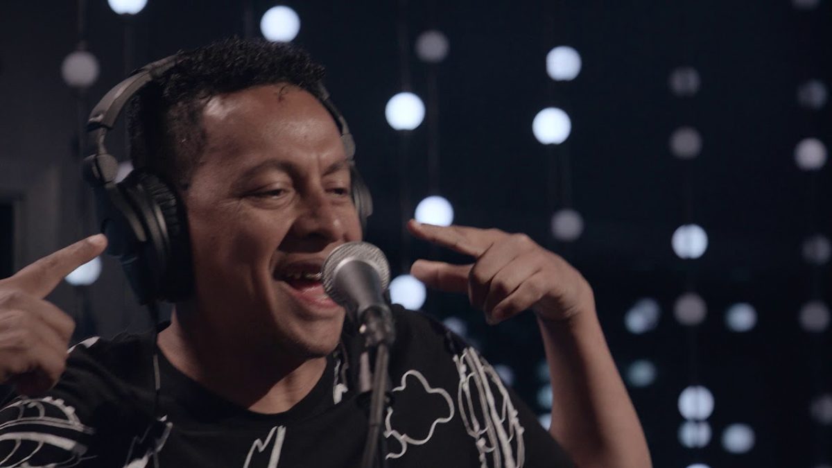 Sidestepper - Lover (Live on KEXP)