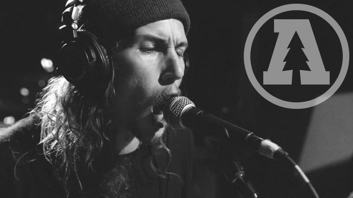 Silent Planet - Tiny Hands (Au Revoir) | Audiotree Live