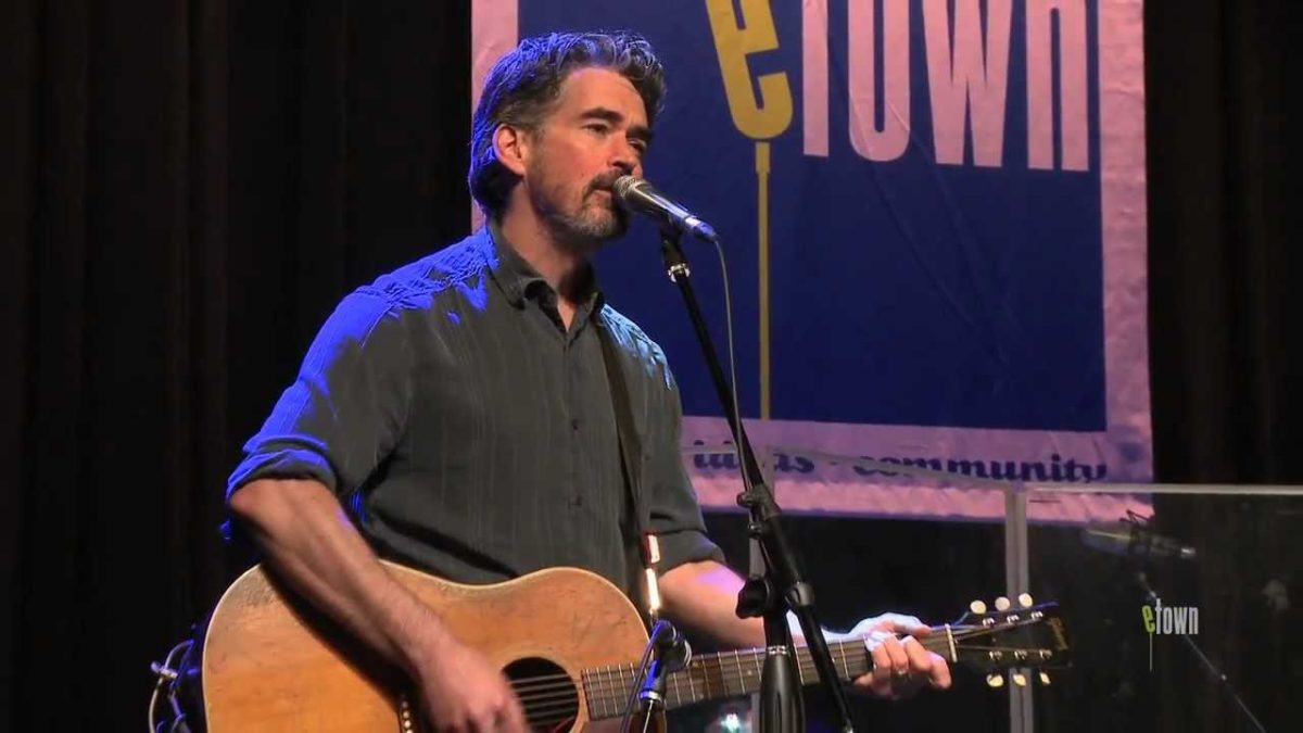Slaid Cleaves - "Still Fighting The War" (eTown webisode #347)