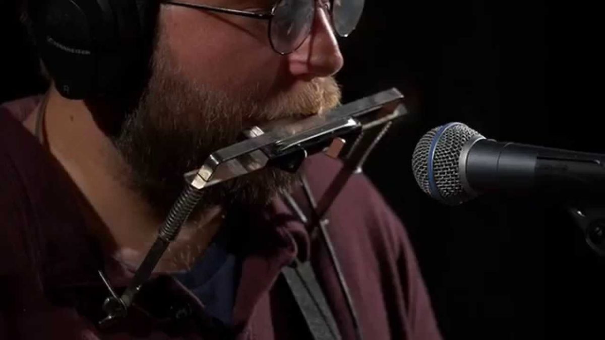 Small Feet - Ice Storm (Live on KEXP)