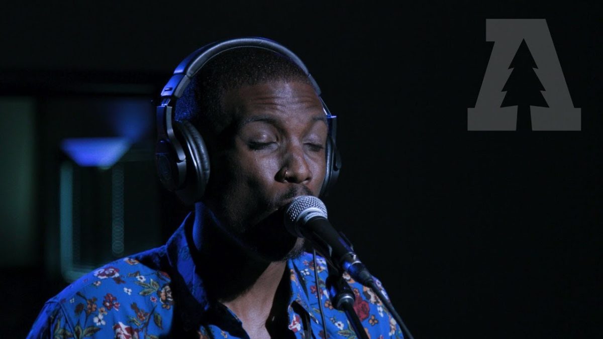 Solo Woods - Lady In My Head | Audiotree Live