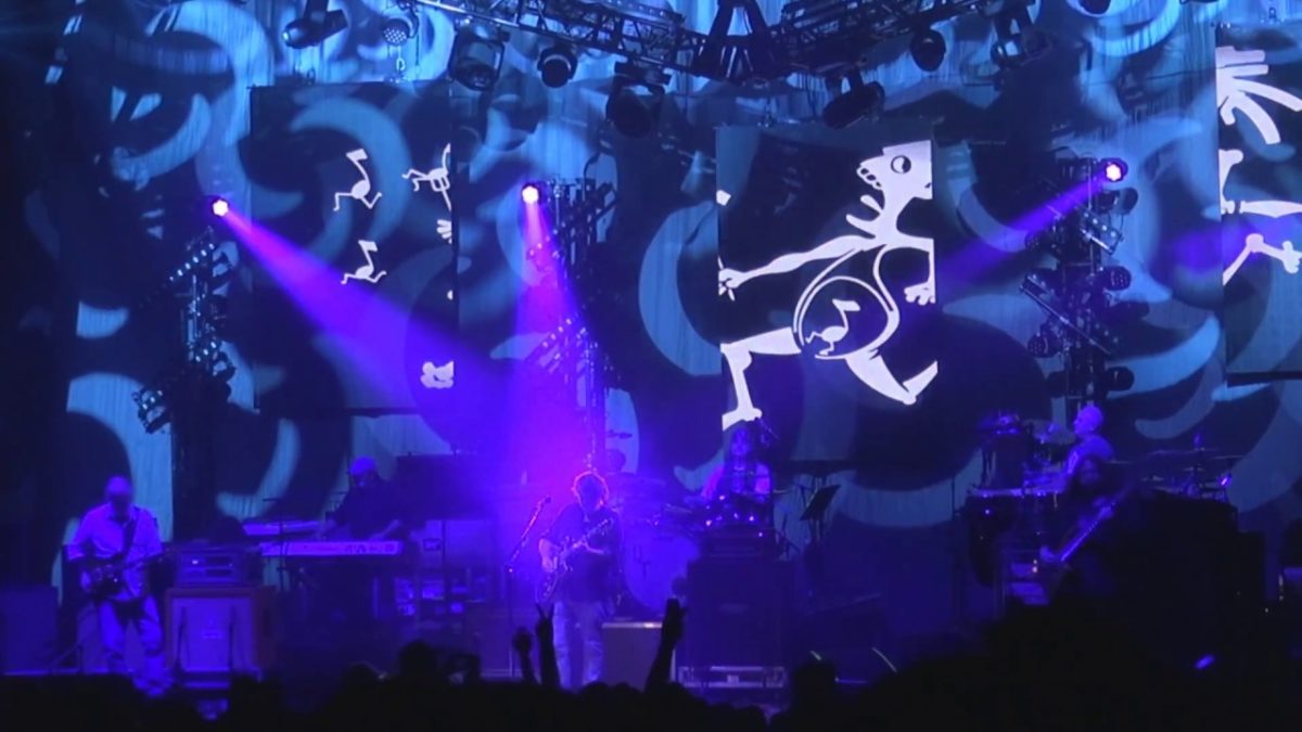 Widespread Panic 2016 10 23 Set2 Milwaukee WI 1cam aud16 8mbps 59fps 1080p