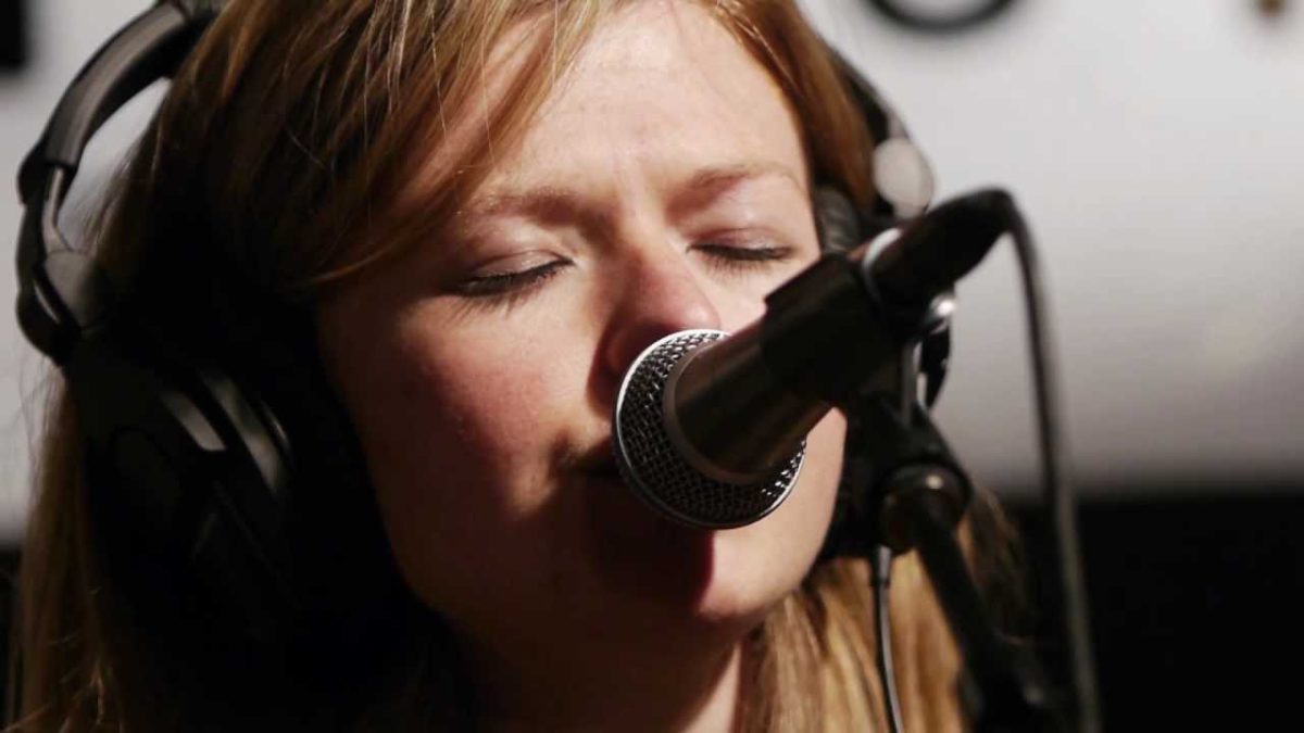 Still Corners - I Wrote In Blood (Live on KEXP)