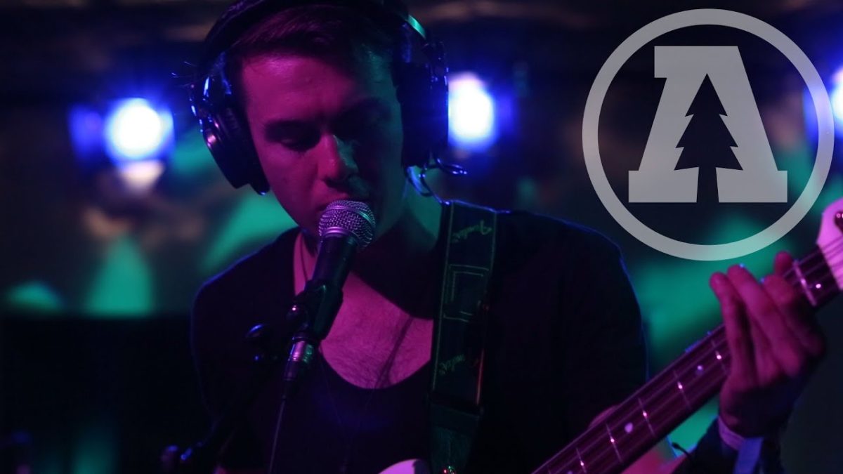 Strangers You Know - Sparrow Hand - Audiotree Live (3 of 6)