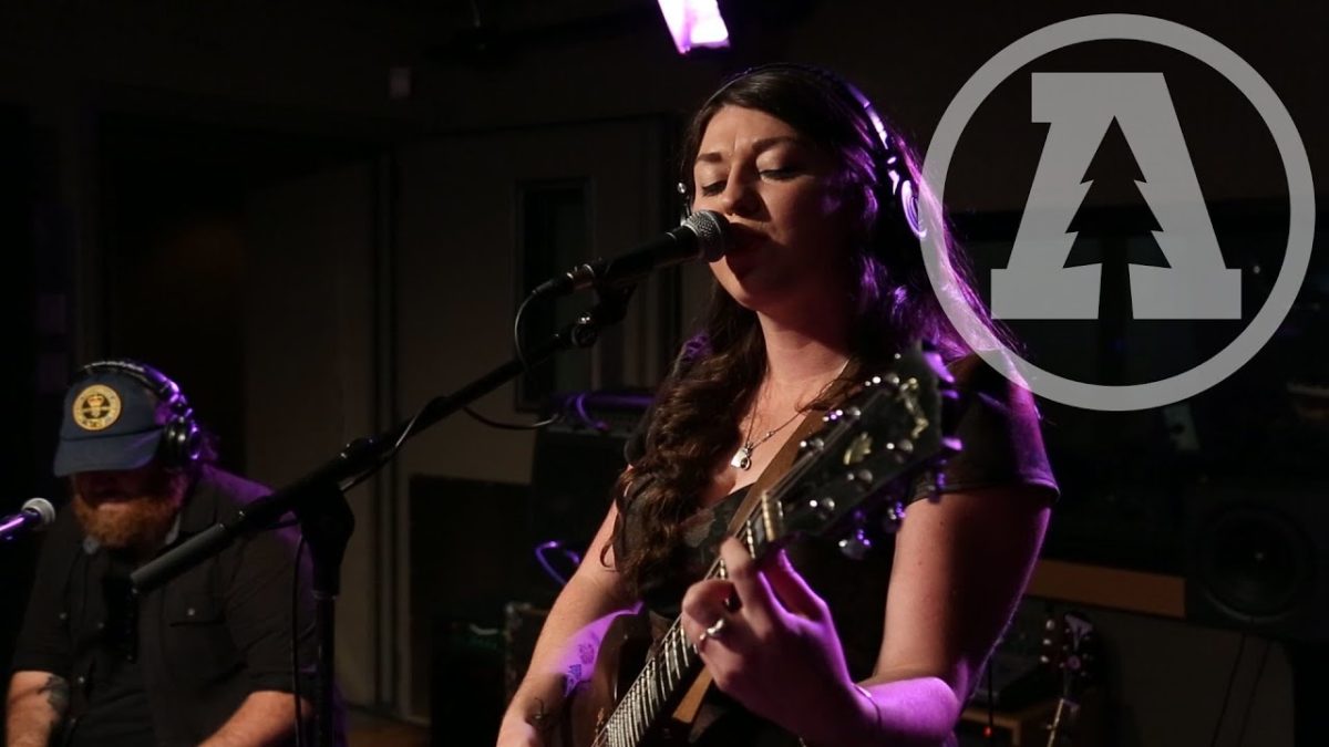 Terra Lightfoot - No Hurry - Audiotree Live (2 of 5)