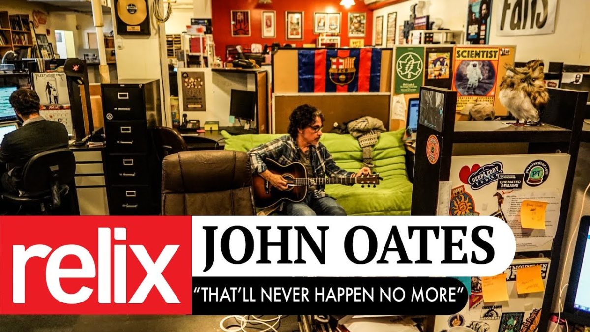 "That'll Never Happen No More" | John Oates | 1/31/18 | Relix Studio Sessions