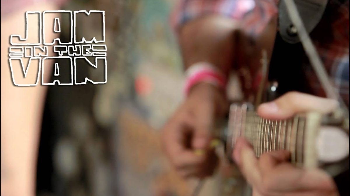 THE ABIGAILS - "Twenty Nine" (Live at Burgerama III) #JAMINTHEVAN