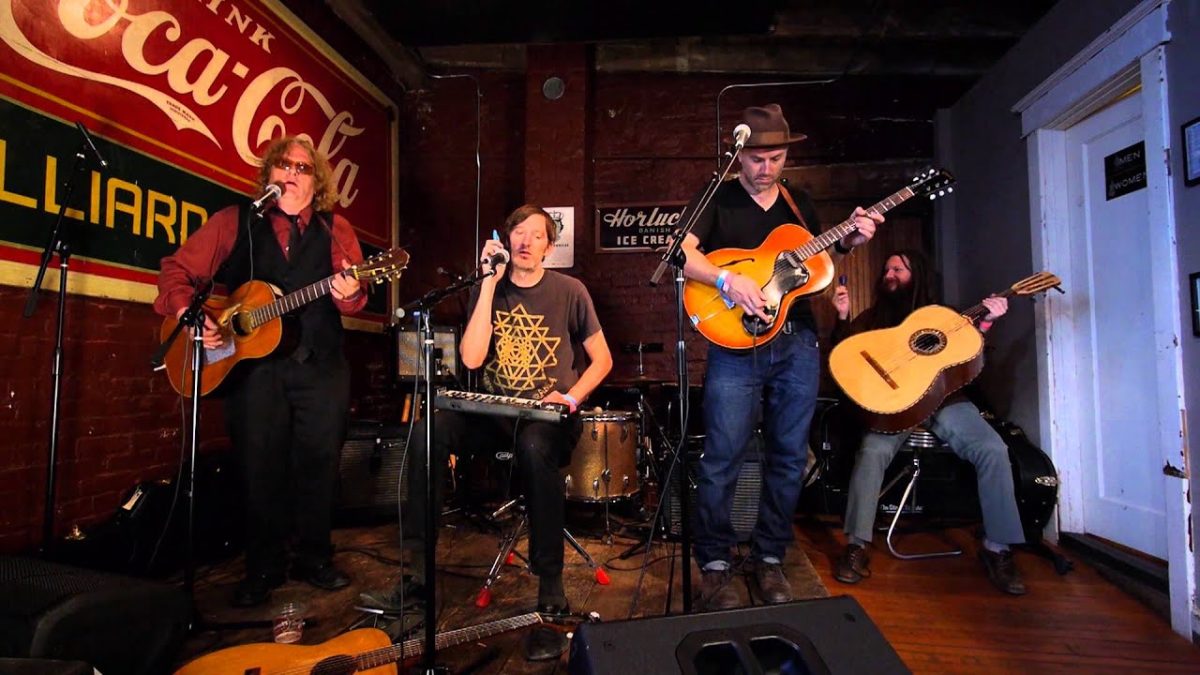 The Baptist Generals - Snow On The FM (Live on KEXP)