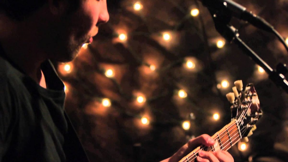 The Globes - A Stitch Couldn't Save The World (Live on KEXP)
