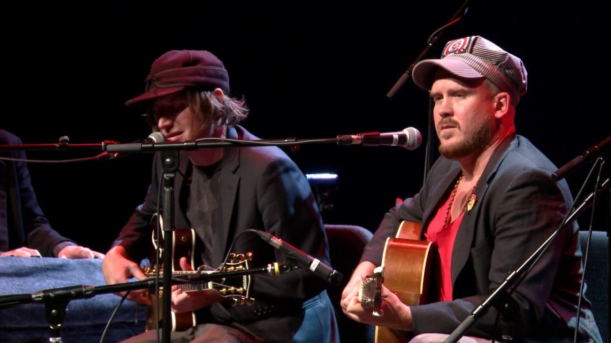 The Pines - Sleepy Hollow (eTown webisode #1069)