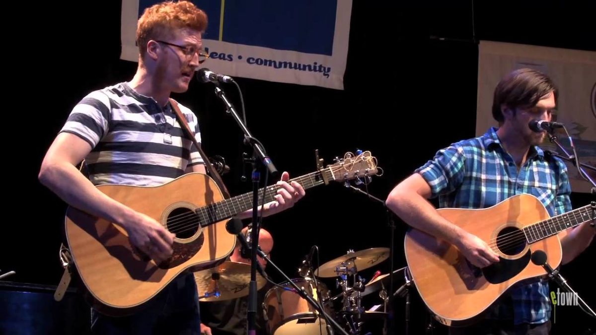 The Spring Standards live in eTown - "Heavy Home" (eTown webisode 252)