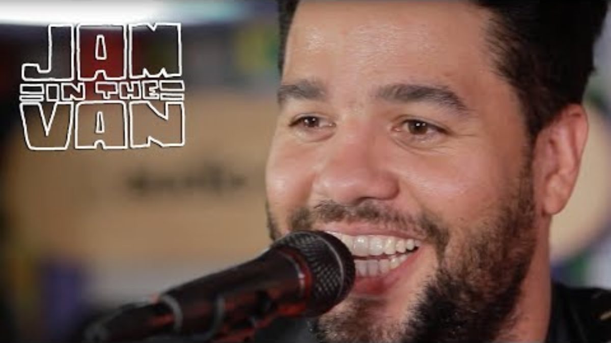 SAN MIGUEL - "Un Poquito de Amor Every Day" (Live at JITVHQ in Los Angeles, CA 2017) #JAMINTHEVAN