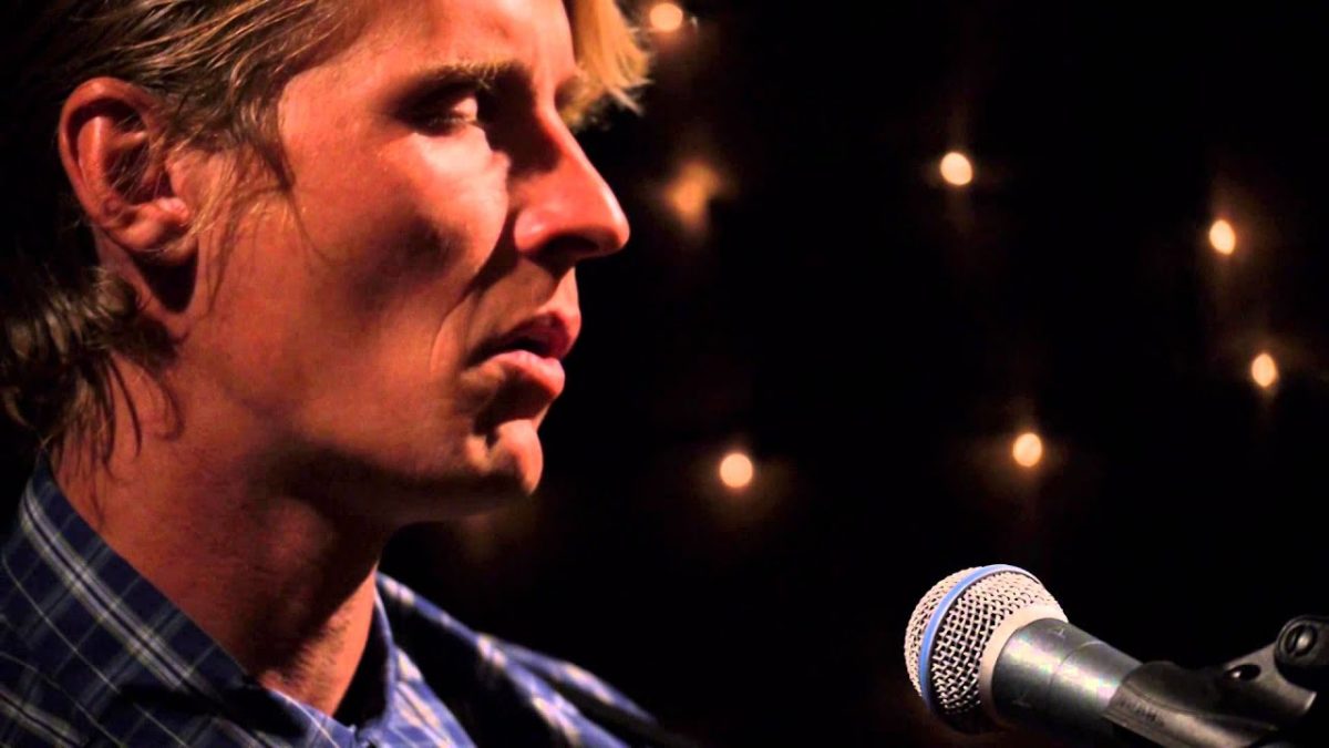 Tom Brosseau - Today Is A Bright New Day (Live on KEXP)