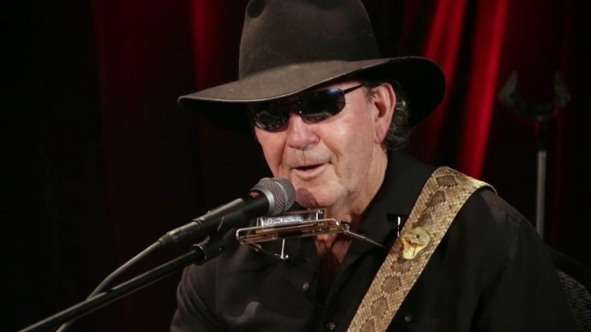 Tony Joe White at Paste Studio NYC live from The Manhattan Center