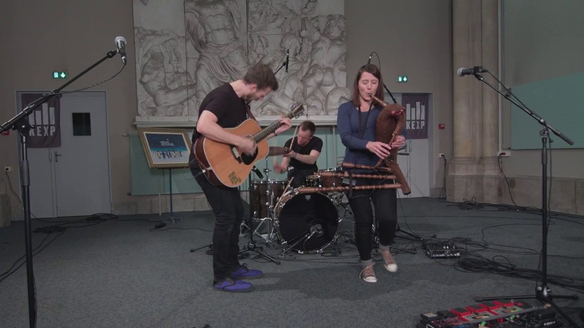 Trad.Attack! - Toru-uss / Pipe-Snake (Live on KEXP)