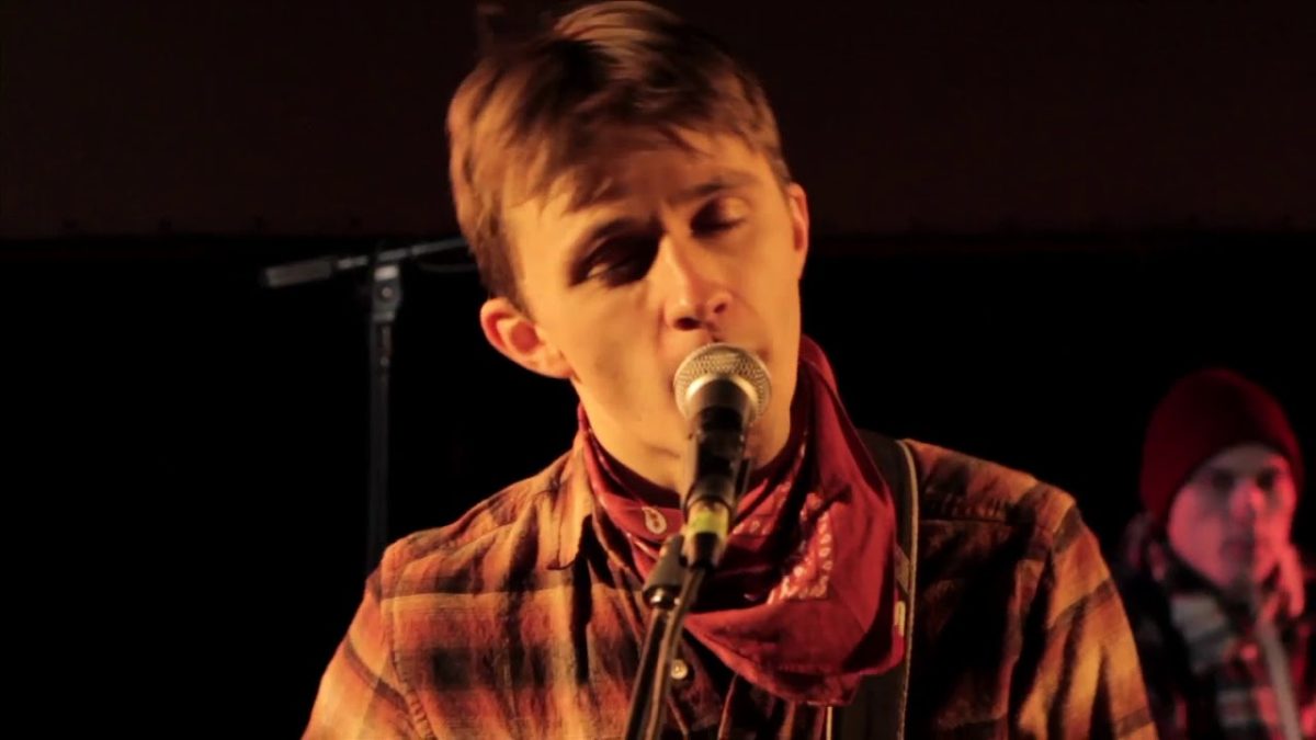 Sondre Lerche - Two Way Monologue - 4/26/2011 - Free Range Film Festival Barn - Wrenshall, MN