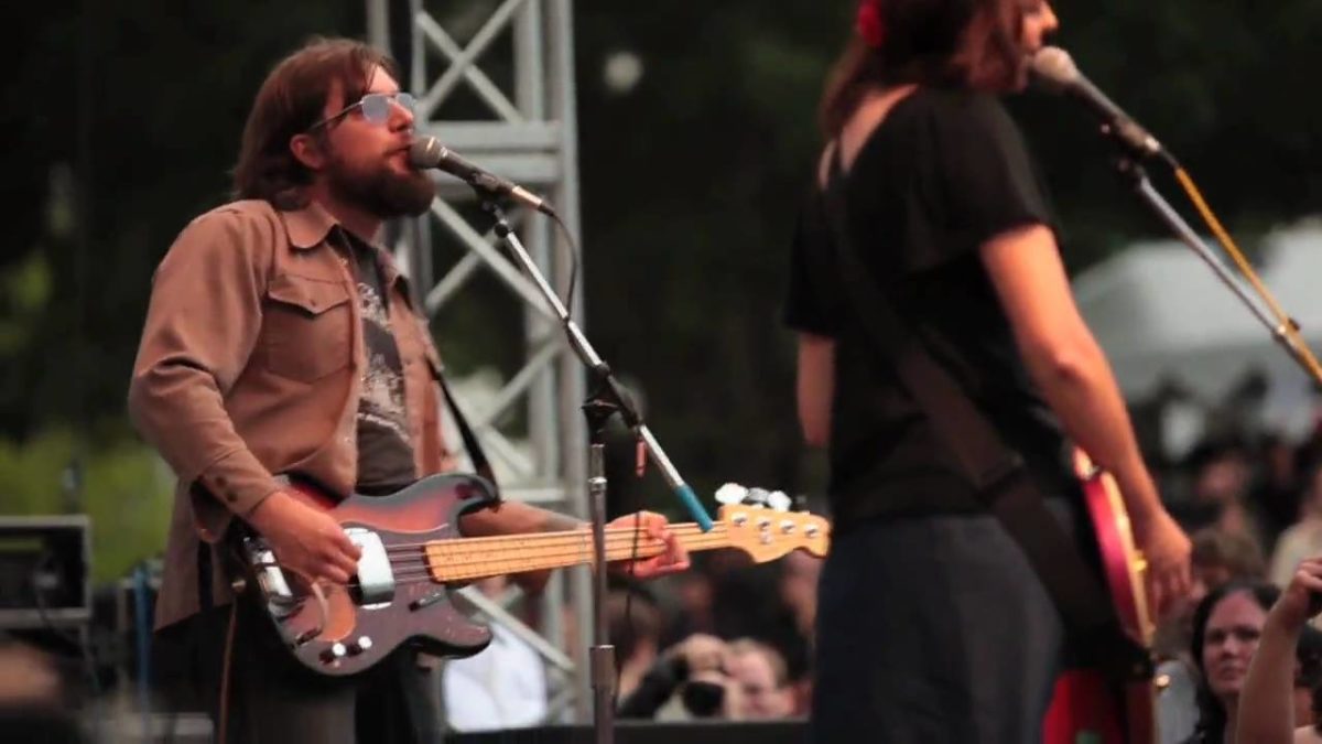Viva Voce - Devotion (Live at KEXP BBQ)