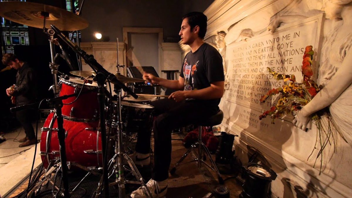 Weekend - Sirens (Live on KEXP)