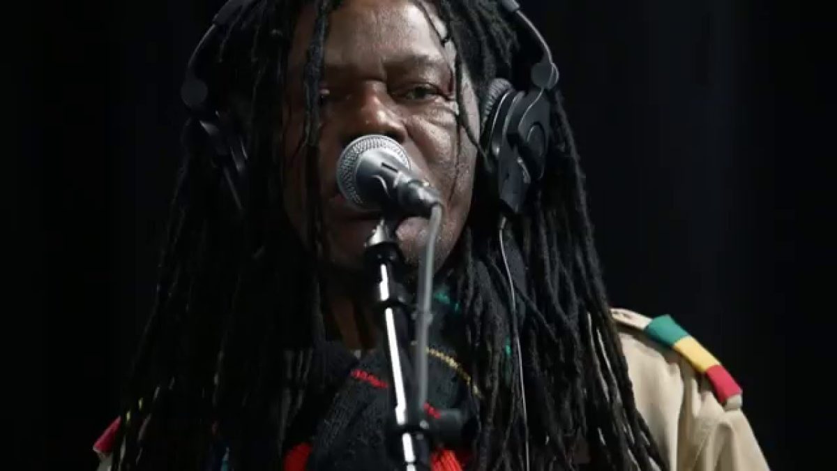 Winston Jarrett - Come Down Zacchius (Live on KEXP)