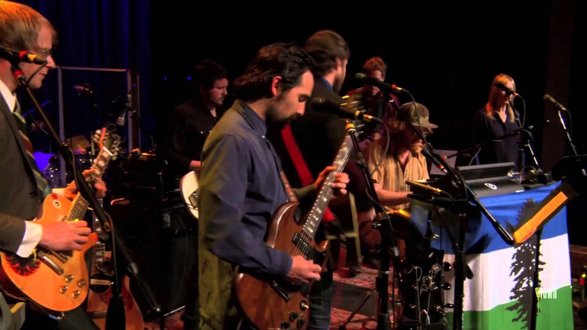 eTown Finale with Blitzen Trapper & Sea Wolf - Peaceful Easy Feeling (eTown webisode #628)