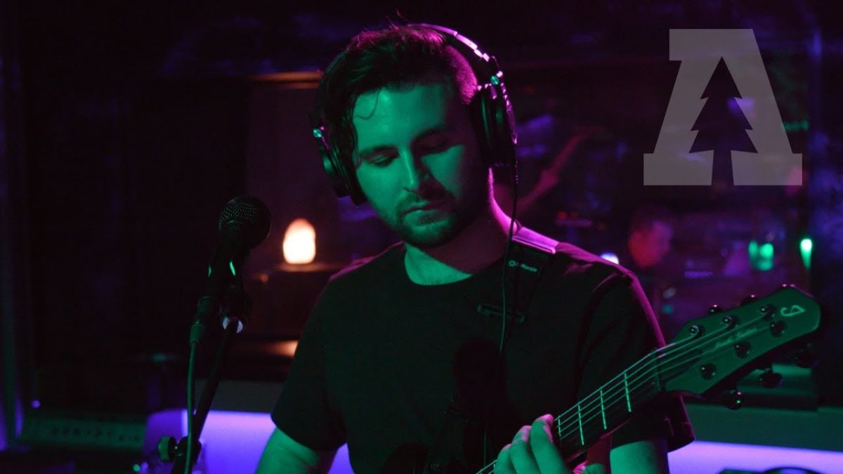 Without Waves - Poetry in Putrid Air | Audiotree Live