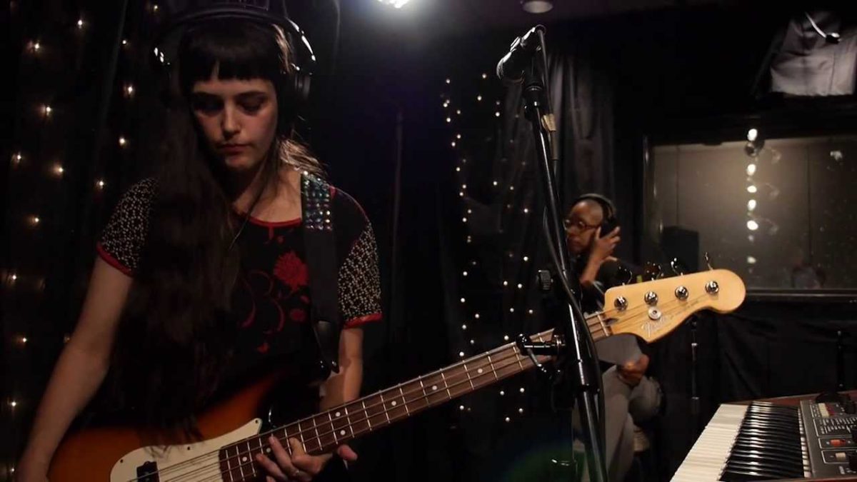 WL - Feeling Down (Live on KEXP)