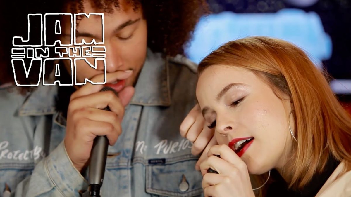 BRIDGIT MENDLER x DEVONTÉE - "Temperamental Love" (Live From JITV HQ in Los Angeles, CA 2017)