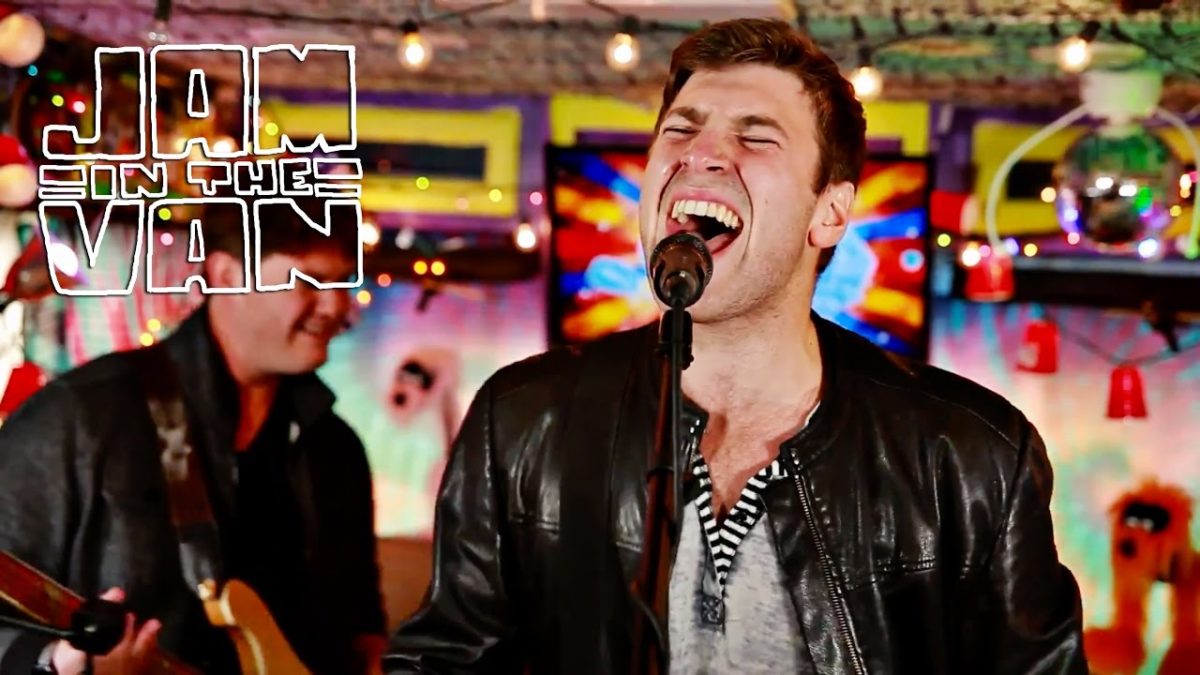 FOXTRAX - "Go It Alone" (Live from JITV HQ in Los Angeles, CA 2017) #JAMINTHEVAN