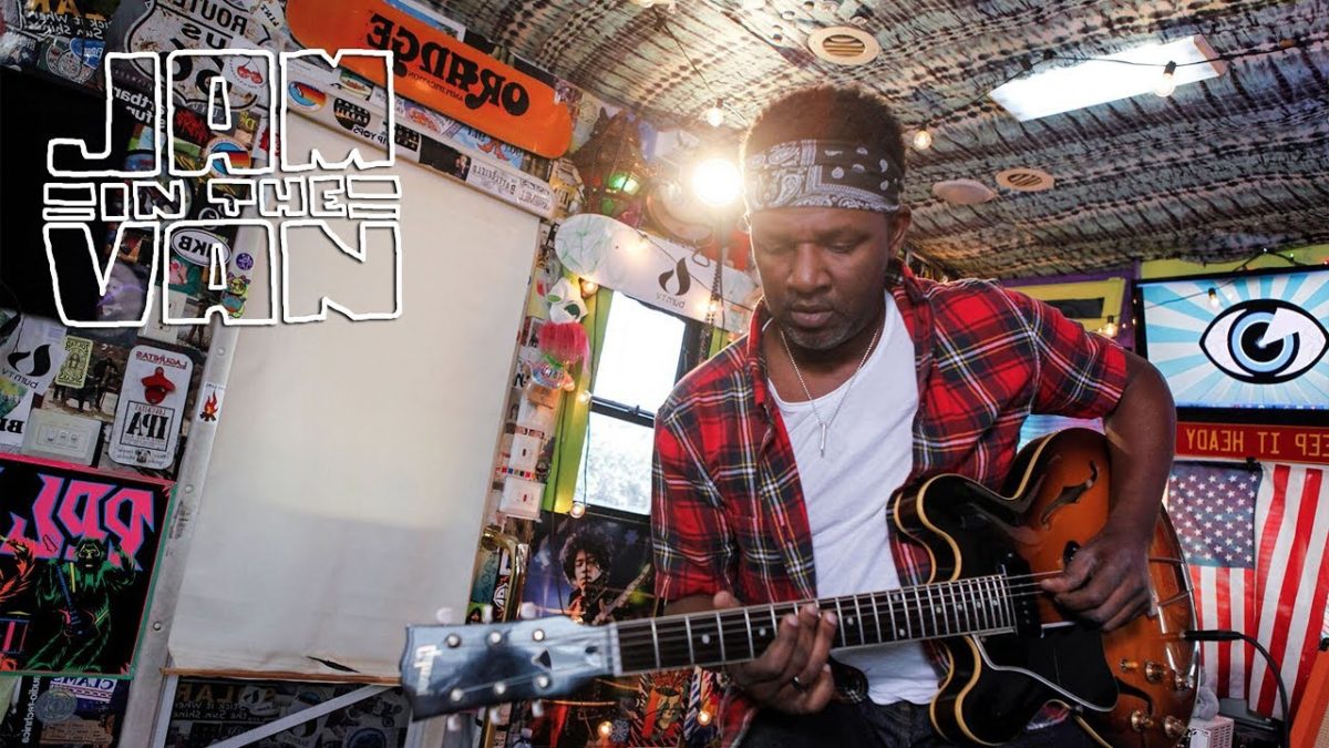 DAVID RYAN HARRIS - "Coldplay" (Live at JITV HQ in Los Angeles, CA 2017) #JAMINTHEVAN
