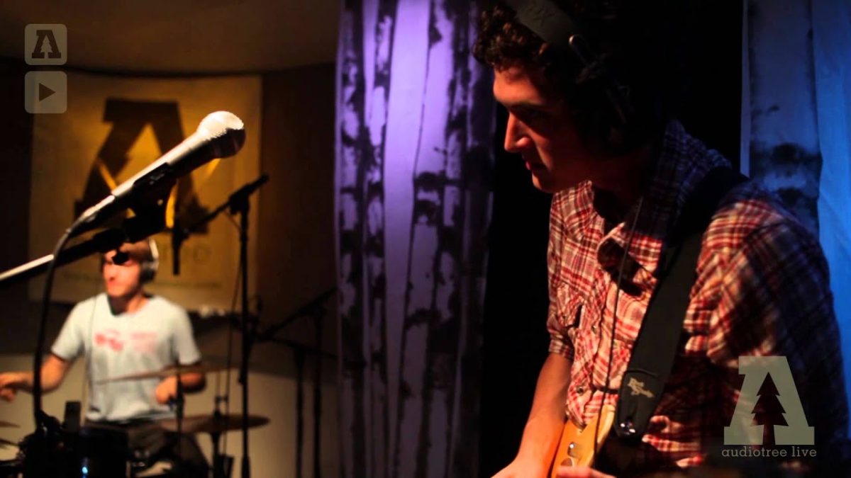 Young Man - Just A Growin' - Audiotree Live