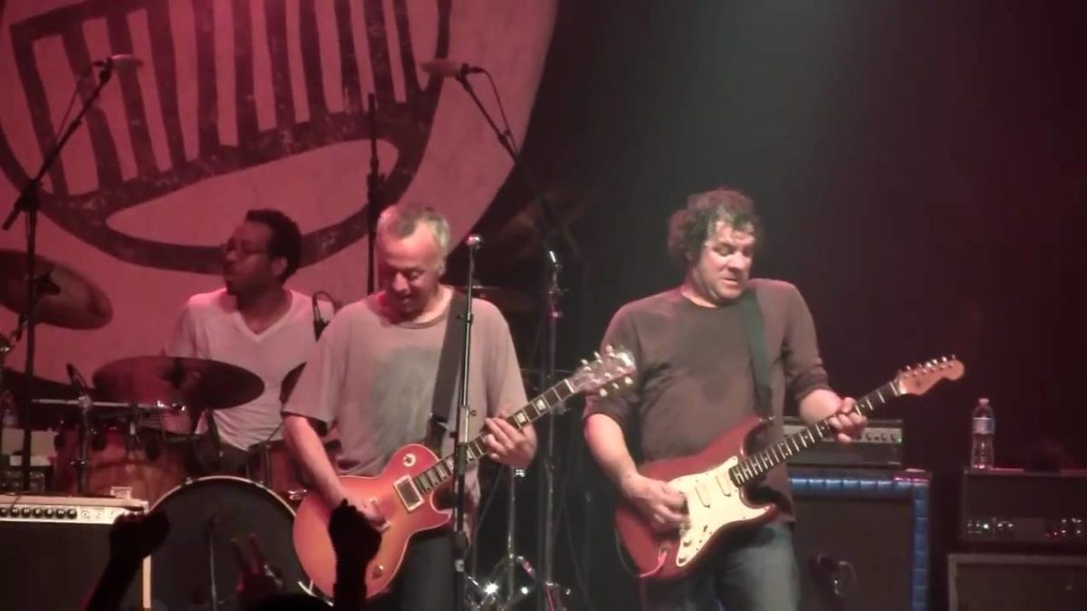 Ween - 4 songs (Inc. Beacon Light & Roses Are Free) 4/14/11 Nashville @ War Memorial Aud. (HD)