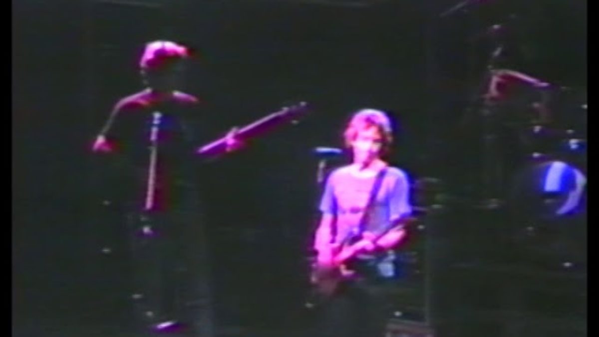 Grateful Dead Richmond Coliseum, Richmond, VA on 11/2/85 2nd Set Only Alternate Angle