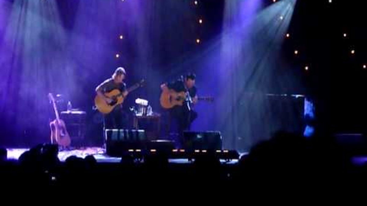 Funny The Way It Is - Dave Matthews and Tim Reynolds -12 /11 /09 - LV,NV - PH Theatre