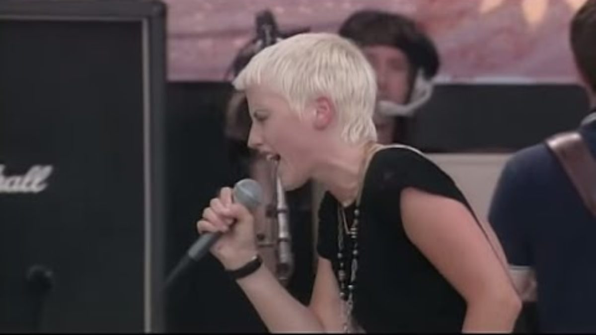 Woodstock 1994 Highlights - Dreams - The Cranberries - 8/12/1994 - Woodstock 94 (Official)