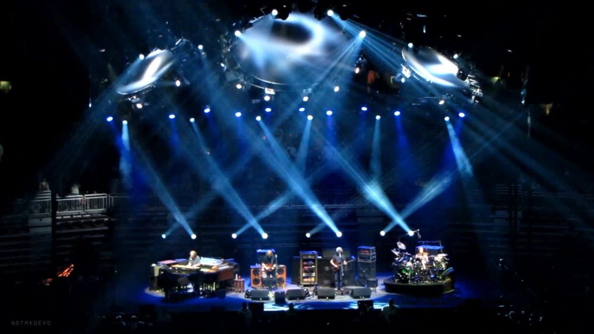 Makisupa Policeman → Night Nurse → Makisupa Policeman [HD] 2010-10-26 - Manchester, NH