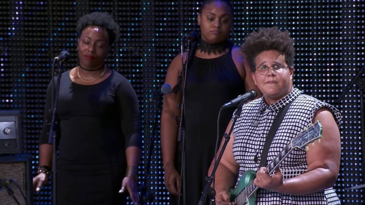 Alabama Shakes – Miss You (Live at Farm Aid 2016)